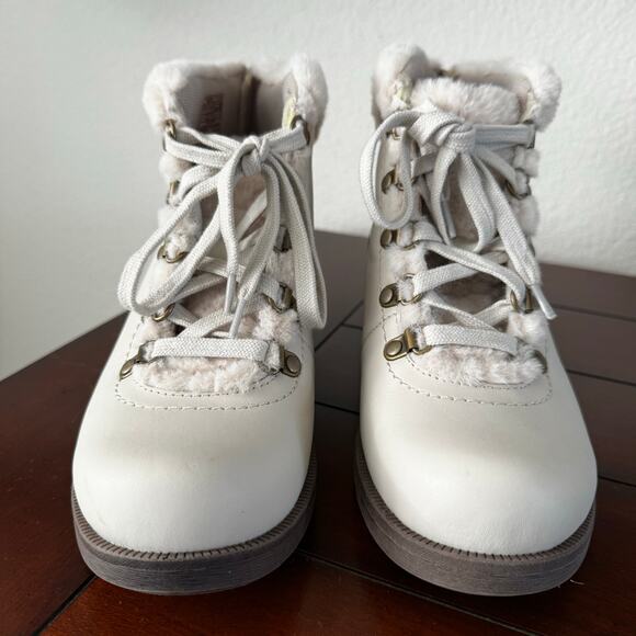 Earth Origins Randi Rex Boots Sand White Zip Back Lace Up Faux Fur Women’s 8 - Picture 4 of 7